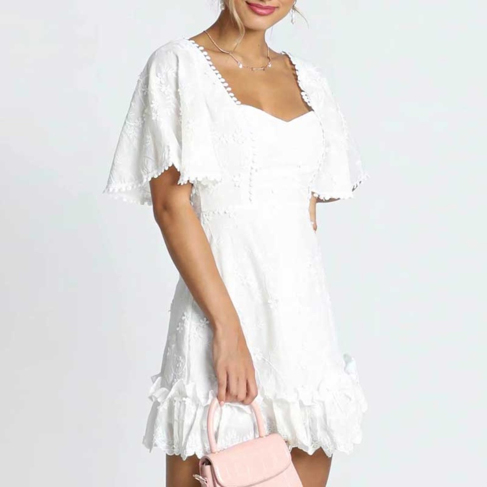 Boho White Embroider Floral Butterfly Sleeve Dress - Picture 3 of 9